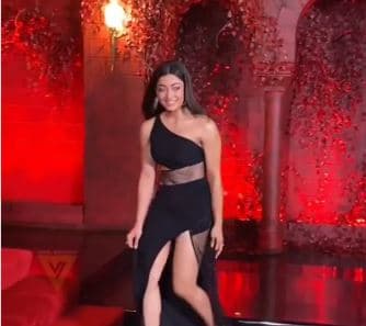 करण की पार्टी में दिखा Rashmika Mandanna का बोल्ड अवतार, कैमरे में कैद हुआ Oops Moment