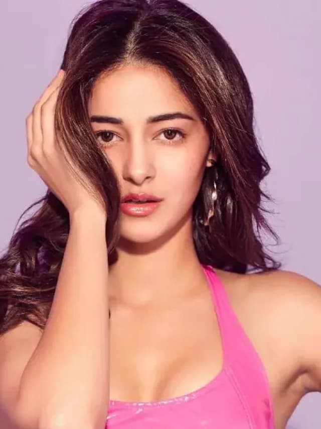 हर दिन बढ़ती जा रही है अनन्या पांडे की बोल्डनेस, फोटोशूट के लिए पहनी बेहद छोटी ड्रेस