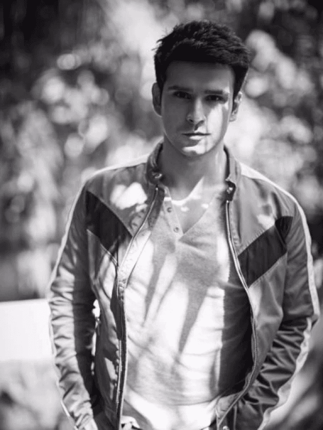 Happy Birthday Girish Kumar: वो Actor जो ज़ोर शोर से लॉंच हुआ और गायब हो गायब हो गया….