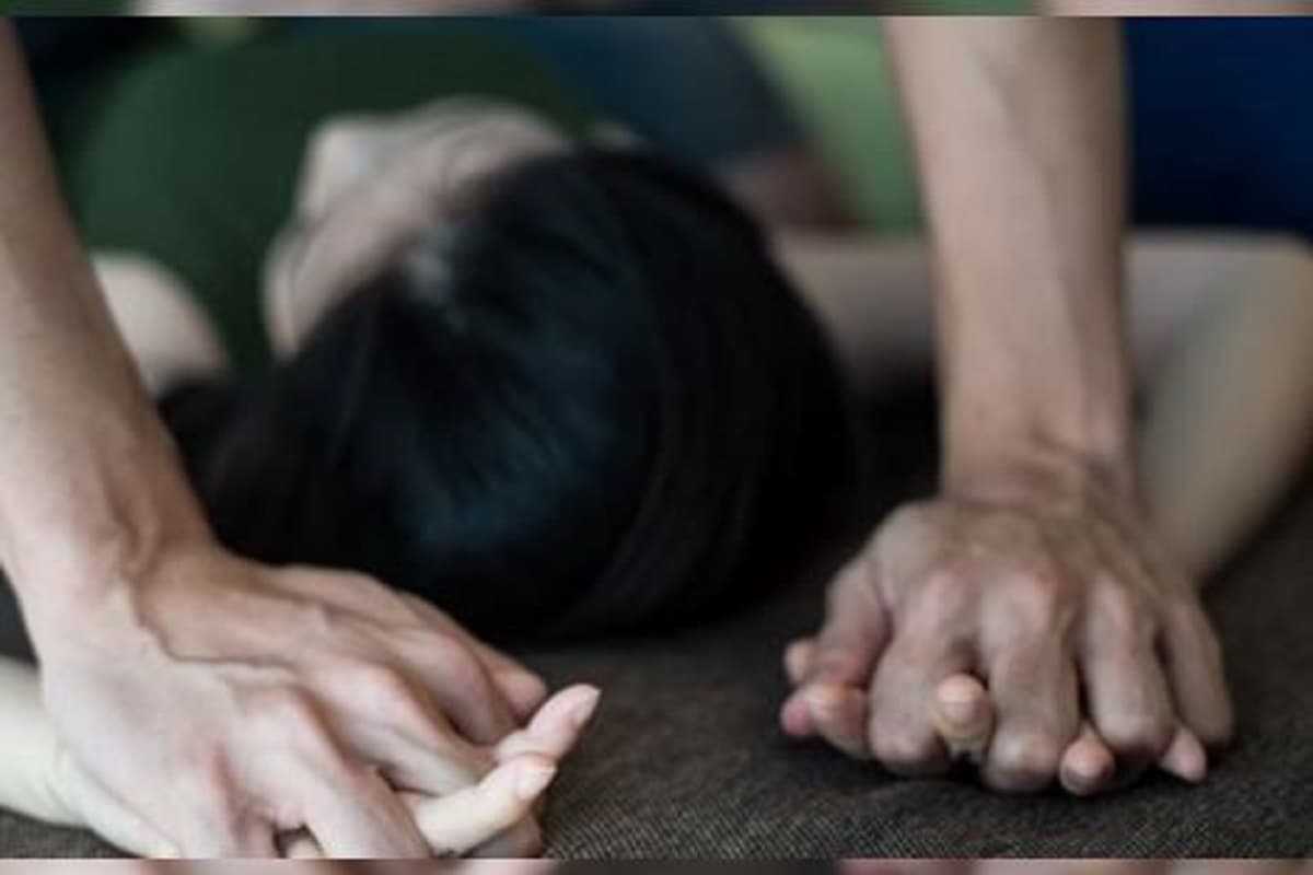 महिला और उसकी बहू के साथ सामूहिक दुष्कर्म, भोर में घर में घुसकर आरोपियों ने दिया वारदात को अंजाम