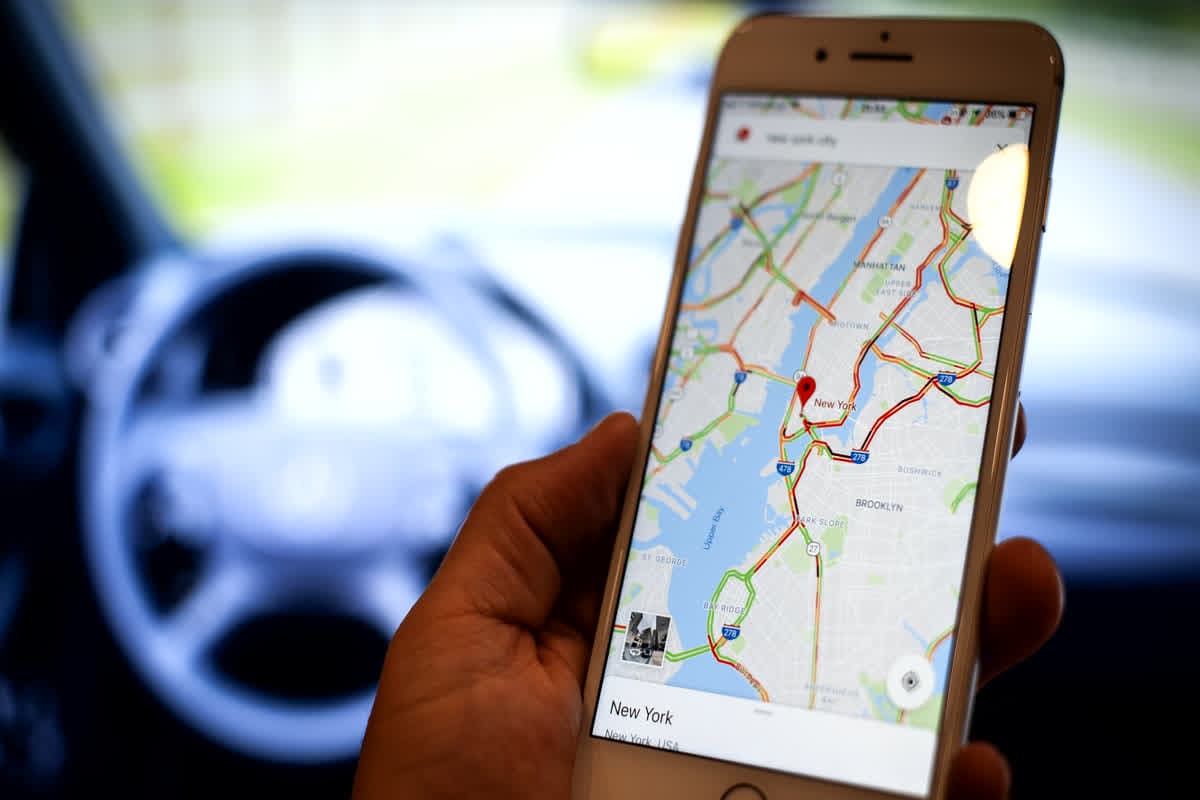 How To Use Google Maps Offline: अब बिना इंटरनेट के भी रास्ता​ दिखाएगा Google Maps, बड़ी ही आसानी से मिलेगी अपनी मंजिल, देखें ये ट्रिक