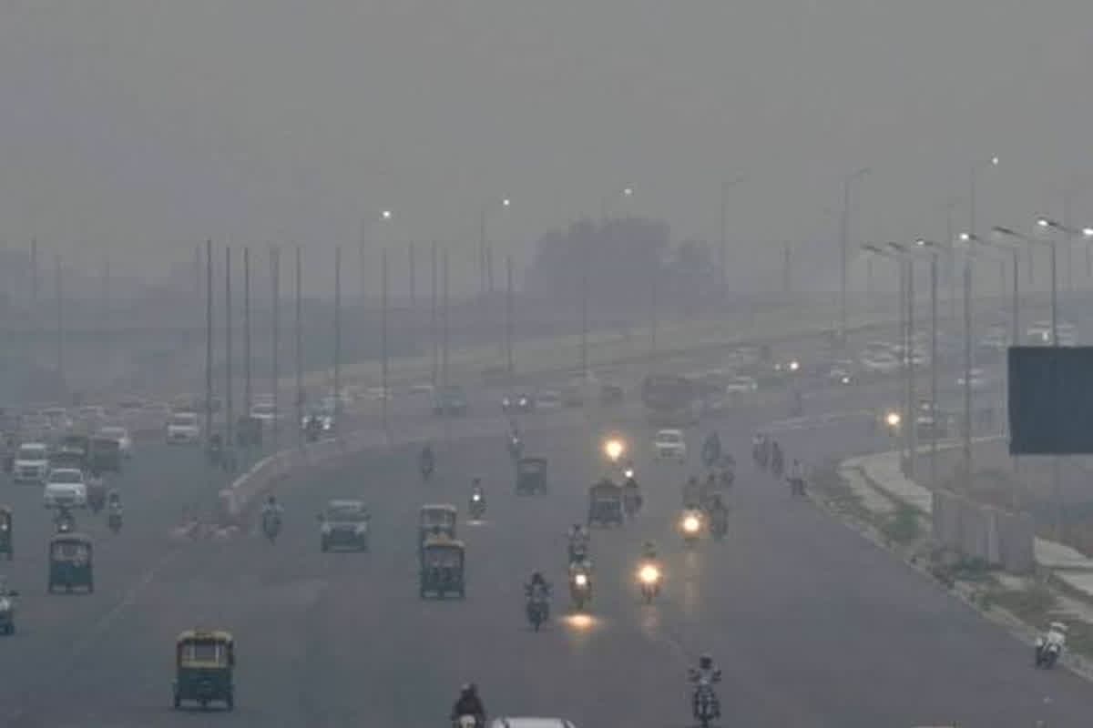 Bhopal AQI Level Today: राजधानी में जहरीली हुई हवा… 350 के पार हुआ AQI लेवल, स्वास्थ्य विशेषज्ञों ने जारी की ये चेतावनी