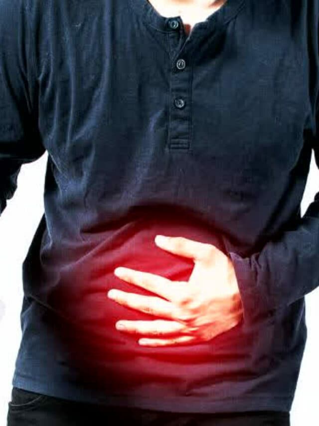 Stomach Cleansing: पेट साफ करने के लिए हर सुबह अपनाएं ये नेचुरल उपाय