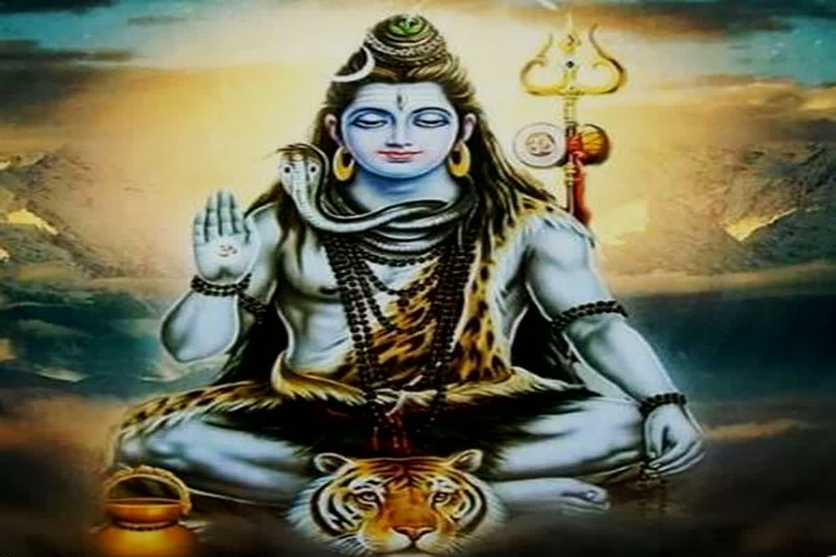 Mahashivratri 2025: महाशिवरात्रि के दिन करें इन प्रभावशाली मंत्रों का जाप, बरसेगी भोलेनाथ की कृपा