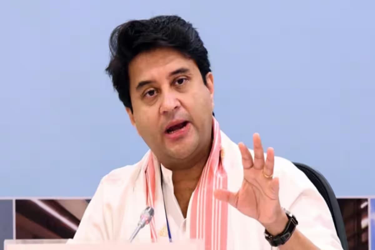 Jyotiraditya Scindia Latest News : ‘कल होगा 14 साल का सूखा खत्म..’ मैच से पहले ज्योतिरादित्य सिंधिया का बयान, राहुल गांधी पर भी साधा निशाना
