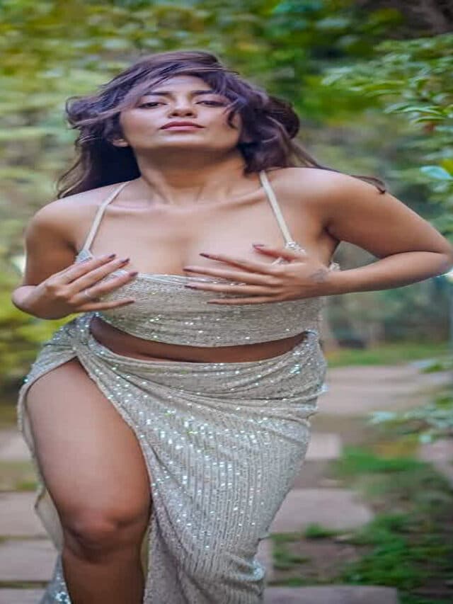 Jinal Joshi Hot Pics : मराठी एक्ट्रेस जिनल जोशी ने पार की बोल्डनेस की हदें, तस्वीरें देख आप भी हो जाएंगे मदहोश