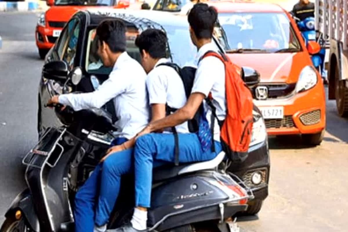 Indore New Traffic Rules: ट्रैफिक नियम तोड़ना कॉलेज स्टूडेंट्स को पड़ेगा भारी, पुलिस ने सिखाएगी ऐसा सबक.. याद आ जाएगी नानी!