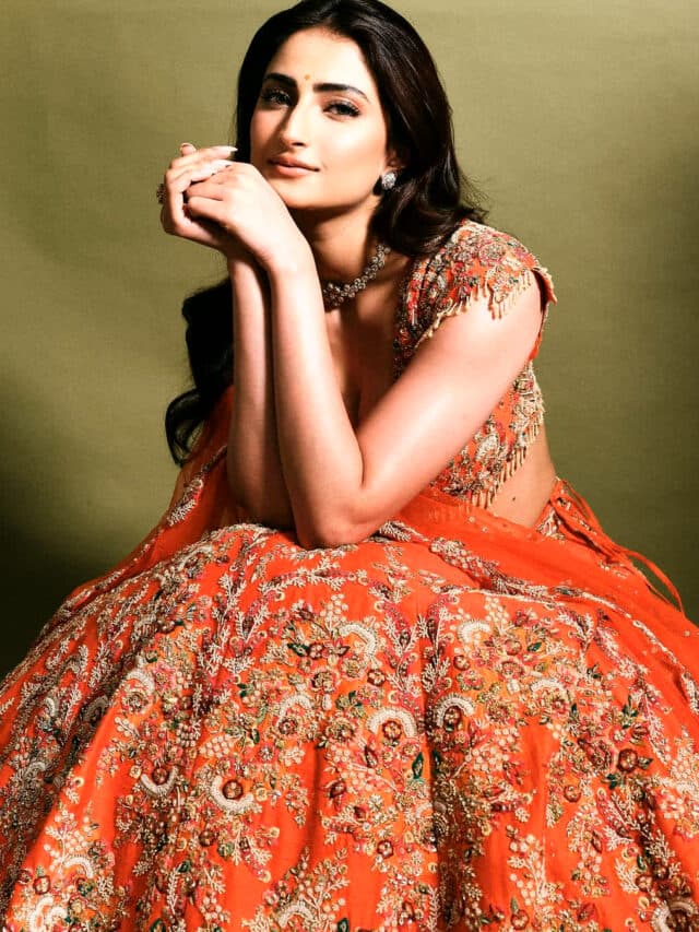 Palak Tiwari Traditional Look: हैवी लहंगा और डीपनेक ब्लाउज में पलक तिवारी ने ढाया कहर