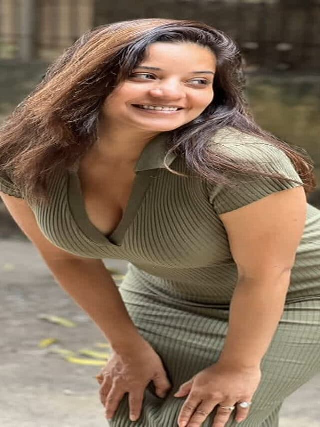 Monalisa Hot Photos : मोनालिसा ने ग्रीन बॉडीकॉन ड्रेस में दिए किलर पोज, हॉटनेस देख मदहोश हुए फैंस