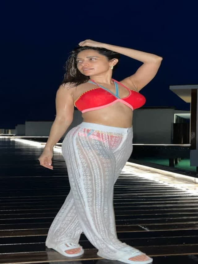Nushrratt Bharuccha Hot Pics: नुसरत भरुचा रेड ब्रालेट में फ्लॉन्ट किया बोल्ड फिगर, तस्वीरें देख फैंस हुए मदहोश