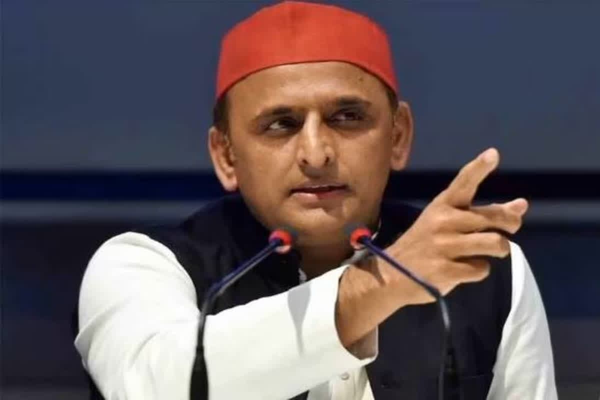 Akhilesh Yadav on Bahraich Violence : बहराइच हिंसा पर बोले पूर्व सीएम अखिलेश यादव, प्रशासन और सरकार पर उठाए सवाल, जानें क्या कहा..