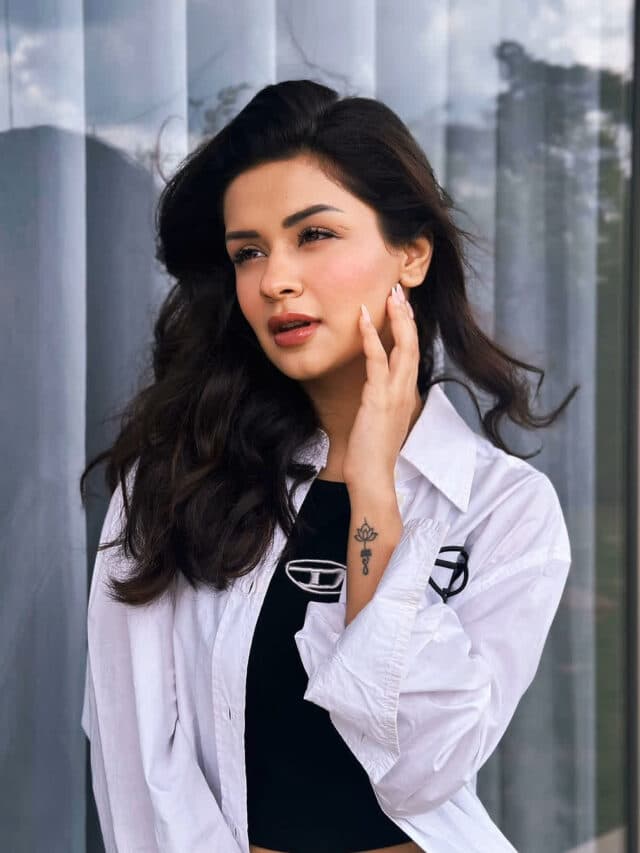 Avneet Kaur Hot Pic: कैजुअल लुक में अवनीत कौर ने दिखाया हॉट अंदाज
