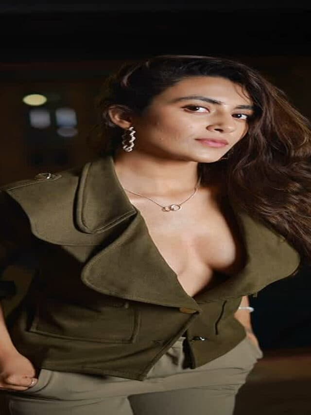Jinal Joshi Sexy photo : जिनल जोशी ने अलग-अलग ड्रेस में दिखाया बोल्ड अवतार, तस्वीरें देख फैंस भी हुए मदहोश