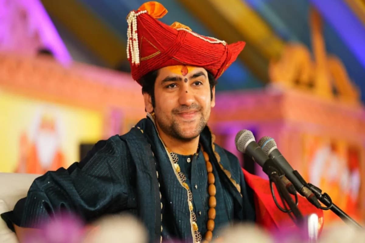 Dhirendra Krishna Shastri Ki Sapath : पंडित धीरेंद्र शास्त्री ने उठाया नया बीड़ा.. अब अवैध शराब बेचने वालों की खैर नहीं, नशाखोरी के खिलाफ ली ऐसी शपथ