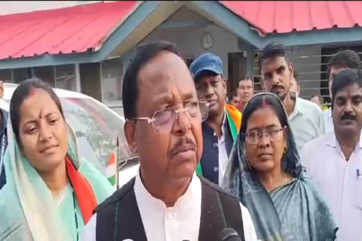 ‘भस्मासुर’ हैं पूर्व मुख्यमंत्री…जिनके ऊपर भी हाथ रखा वह भस्म हो गया! तेजी से वायरल हो रहा मंत्री रामविचार नेताम का बयान