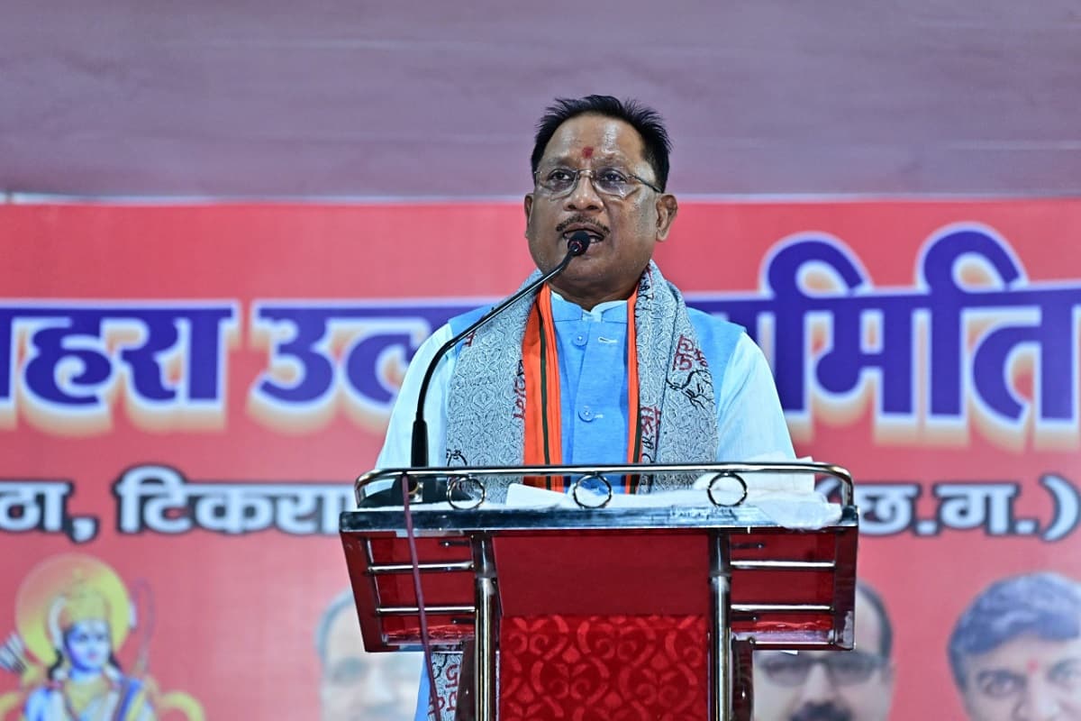 मुख्यमंत्री साय ने की रावणभाठा दशहरा मैदान के सौंदर्यीकरण के लिए 50 लाख रुपये की घोषणा, रावण दहन कार्यक्रम में हुए शामिल