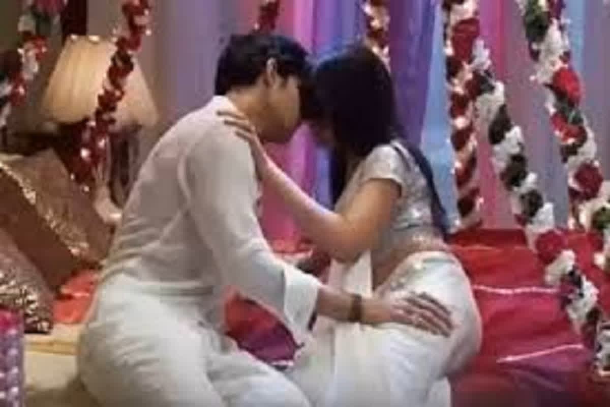 Indonesia Pleasure Marriage: यहां पुरूषों को मिलती है 4 दिनों के लिए पत्नी, सुहागरात के बाद ले लेती है तलाक, जानें क्या है इसके पीछे की वजह