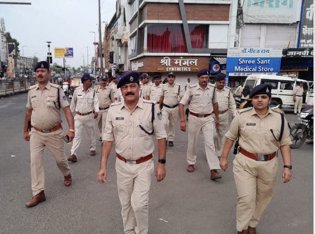 राजधानी में भी हाई अलर्ट पर पुलिस, मुस्लिम बहुल इलाको में बड़ी संख्या में पुलिस बल तैनात