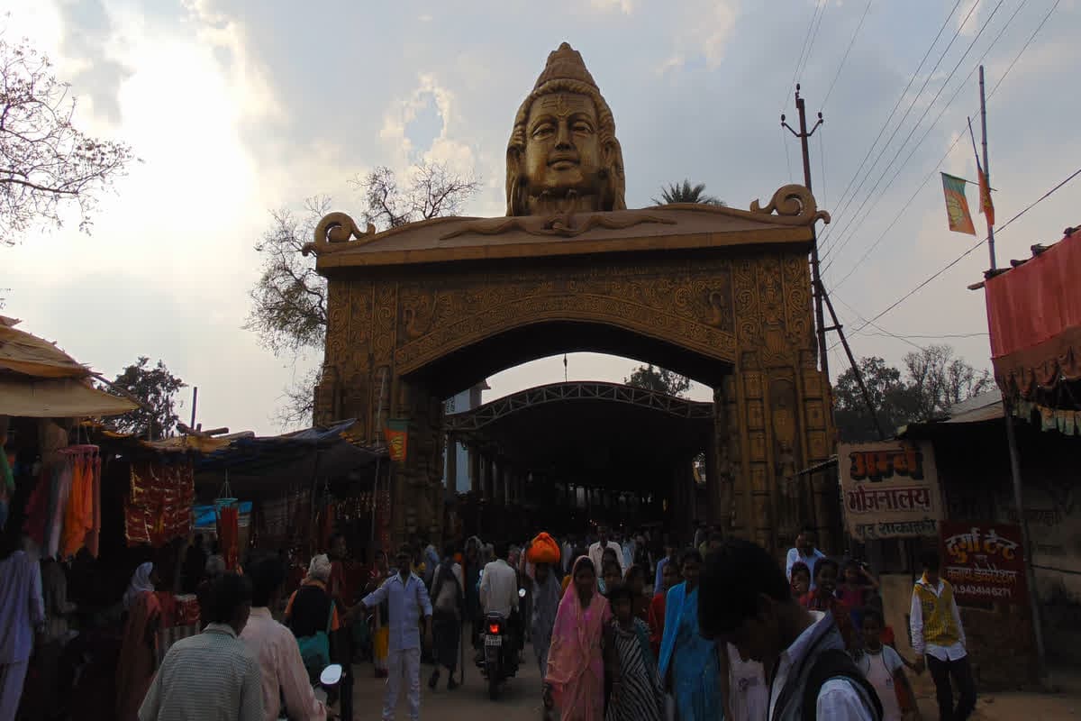 Ratanpur Mahamaya Mandir: रतनपुर महामाया मंदिर दर्शन करने जा रहे दर्शनार्थियों से SP की अपील, जानें क्या कहा
