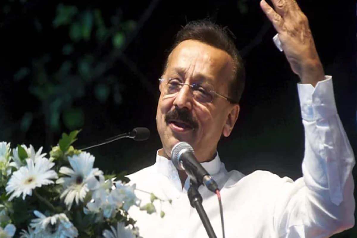 Baba Siddique Murder News: हत्या से कुछ देर पहले ही बाबा सिद्दीकी ने अपने सोशल मीडिया पर किया था पोस्ट, जनता से कही थी ये बात