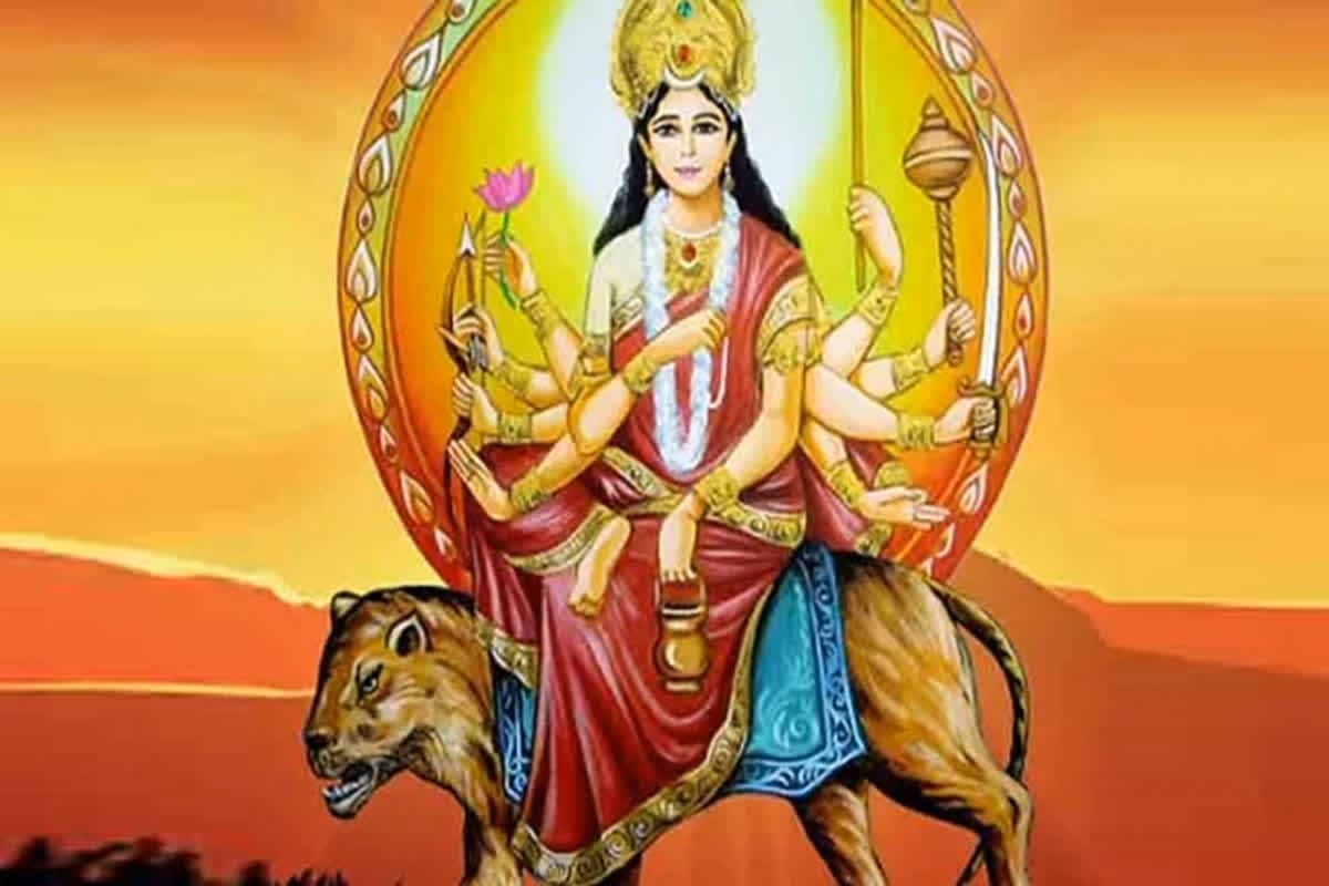 Shardiya Navratri Day 3 : नवरात्रि का तीसरा दिन आज, मां चन्द्रघंटा की पूजा करते समय करें इस स्त्रोत का पाठ, परेशानियों से मिलेगा छुटकारा