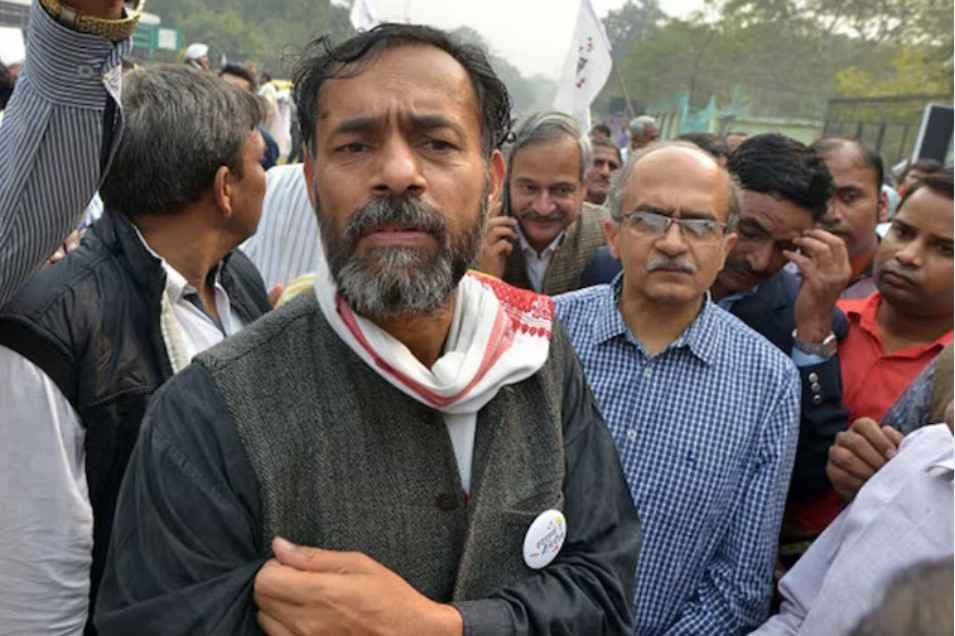 Yogendra Yadav on Haryana Result: चुनावी विश्लेषक योगेंद्र यादव अब ट्विटर यूजर्स के निशाने पर.. कहा था ‘तूफ़ान या आंधी नहीं, हरियाणा में चलेगी कांग्रेस की सूनामी’..