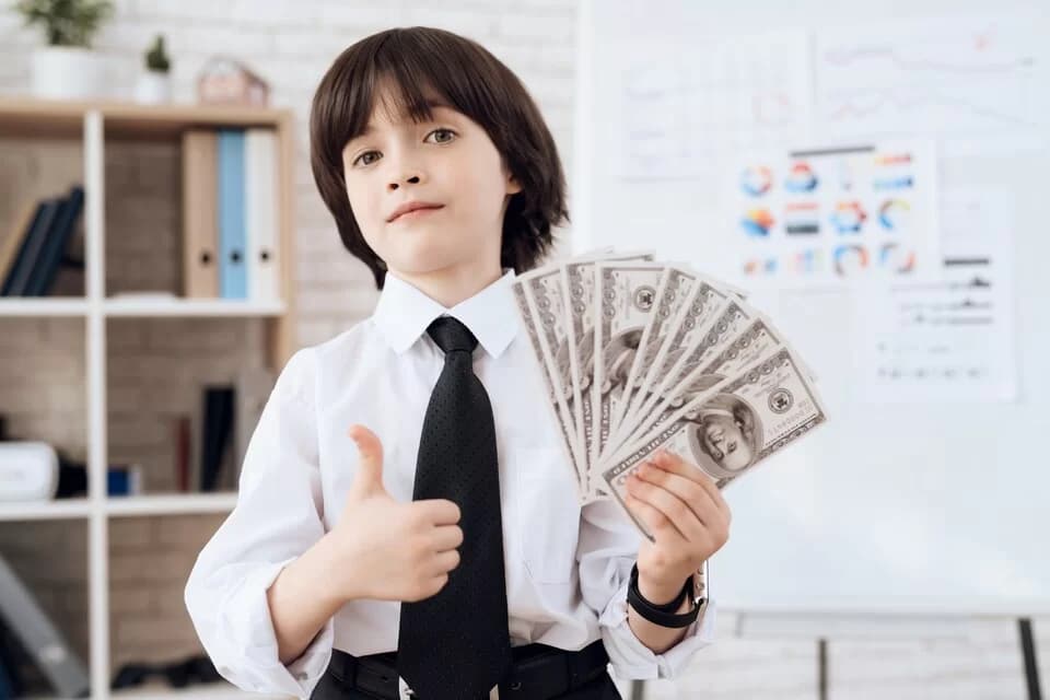 Money Making tips for Students: एक स्टूडेंट के लिए पैसा कमाने के सबसे आसान तरीके