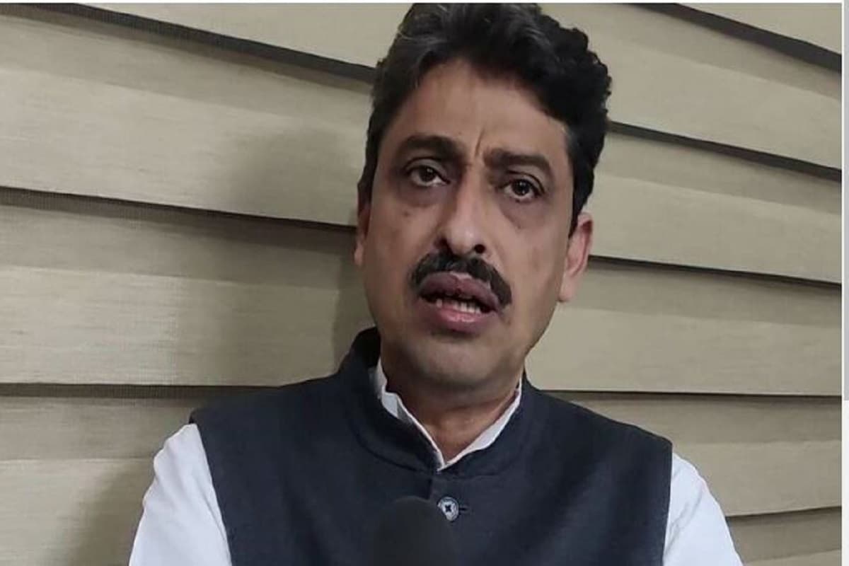 वक्फ बोर्ड को खत्म कर कब्रिस्तान और ईदगाहों को अपने नियंत्रण में लेगी सरकार, इमरान मसूद का दावा