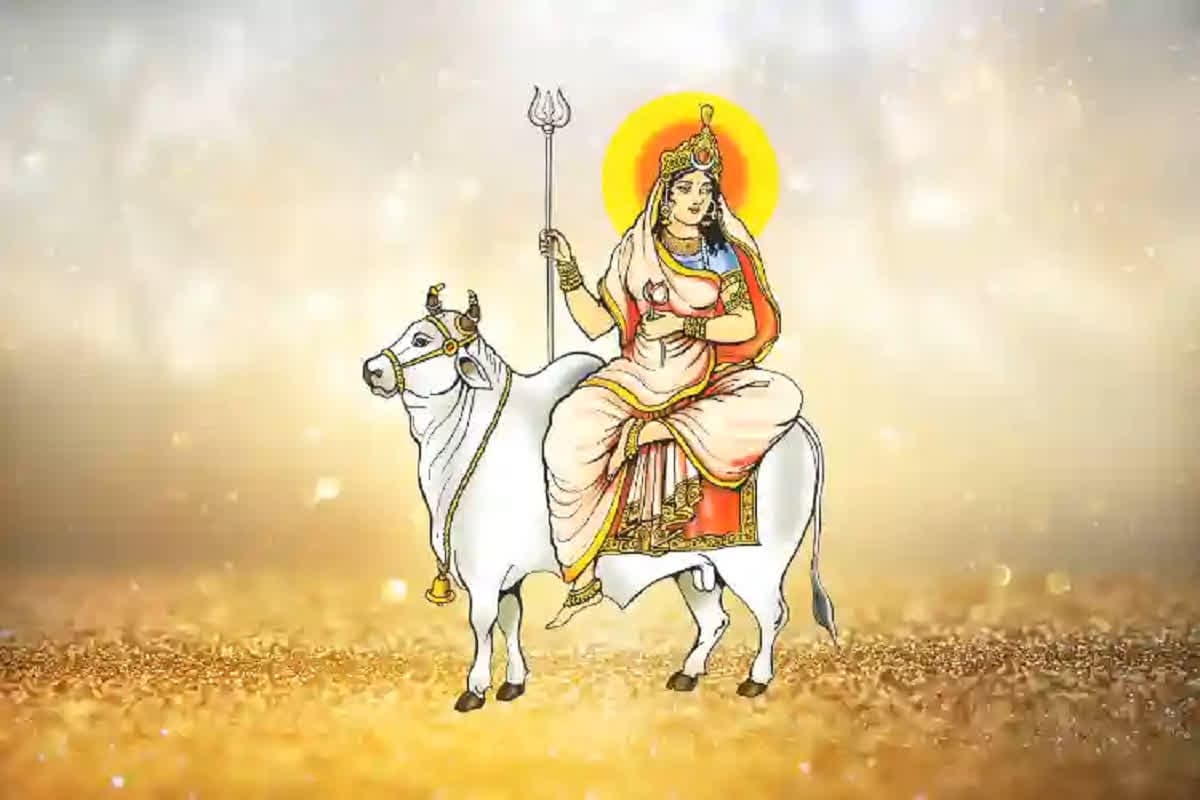 Navratri Day 1 Maa Shailputri: नवरात्रि के पहले दिन मां शैलपुत्री की कृपा पाने के लिए करें इस स्त्रोत का पाठ, जीवन में आएगी सुख वृद्धि