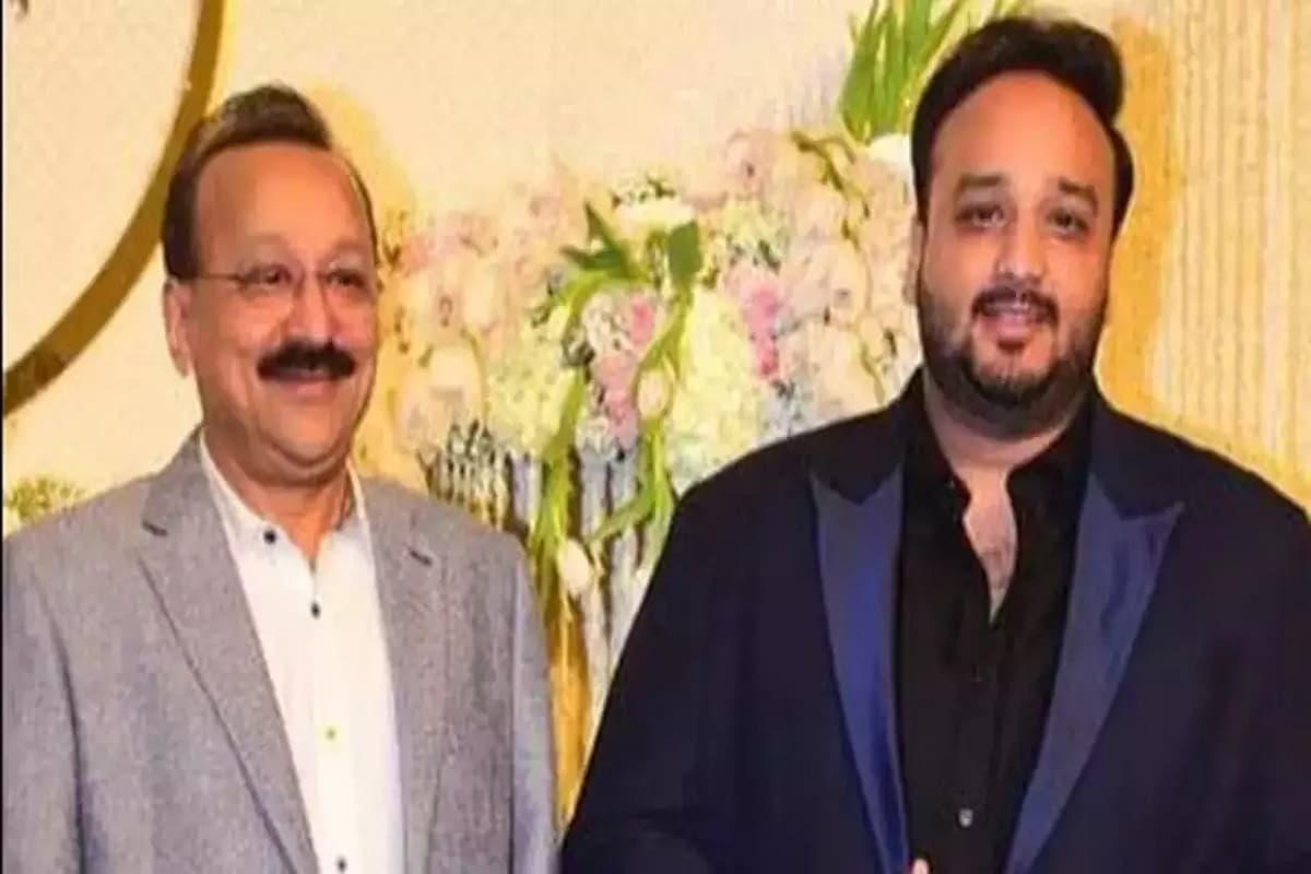 Baba Siddique Murder Case: ”मेरा परिवार टूट गया है, मुझे न्याय चाहिए”, बाबा सिद्दीकी की मौत के बाद बेटे जीशान सिद्दीकी ने किया भावुक पोस्ट
