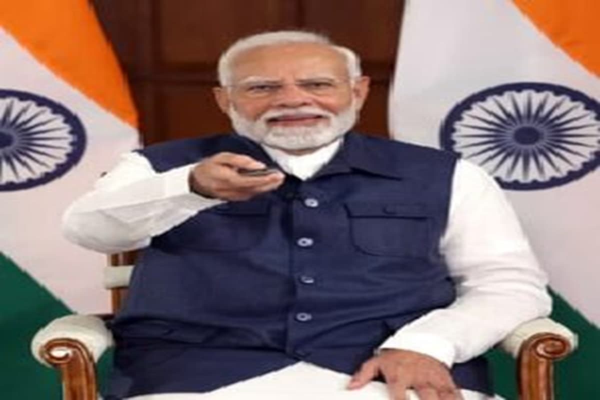 Today News and Live Updates 20 October 2024 : MP-CG को मिली नए एयरपोर्ट की सौगात, पीएम मोदी ने किया वर्चुअली लोकार्पण