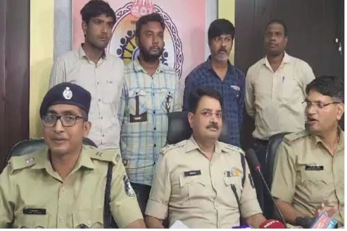 रायगढ़ में व्यापारी से 42 लाख के फ्रॉड का खुलासा, अंतर्राज्यीय फाइनेंशियल फ्रॉड गिरोह के तीन आरोपी गिरफ्तार