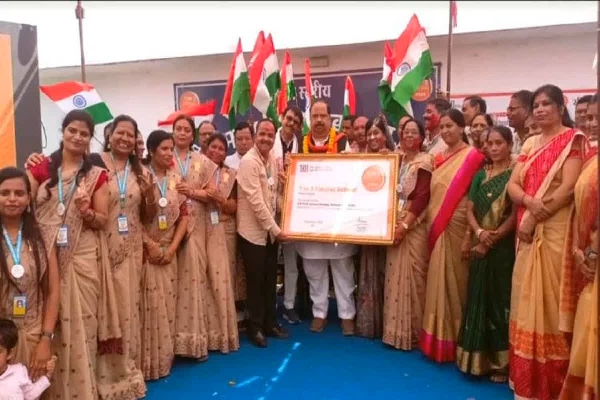 Ratlam CM Rise School: सीएम राइज स्कूल विश्व का सर्वश्रेष्ठ स्कूल घोषित होने पर सीएम यादव ने दी बधाई, शिक्षा मंत्री ने कहा- ‘हमारी शिक्षा प्रणाली के लिए एक अद्वितीय उपलब्धि’
