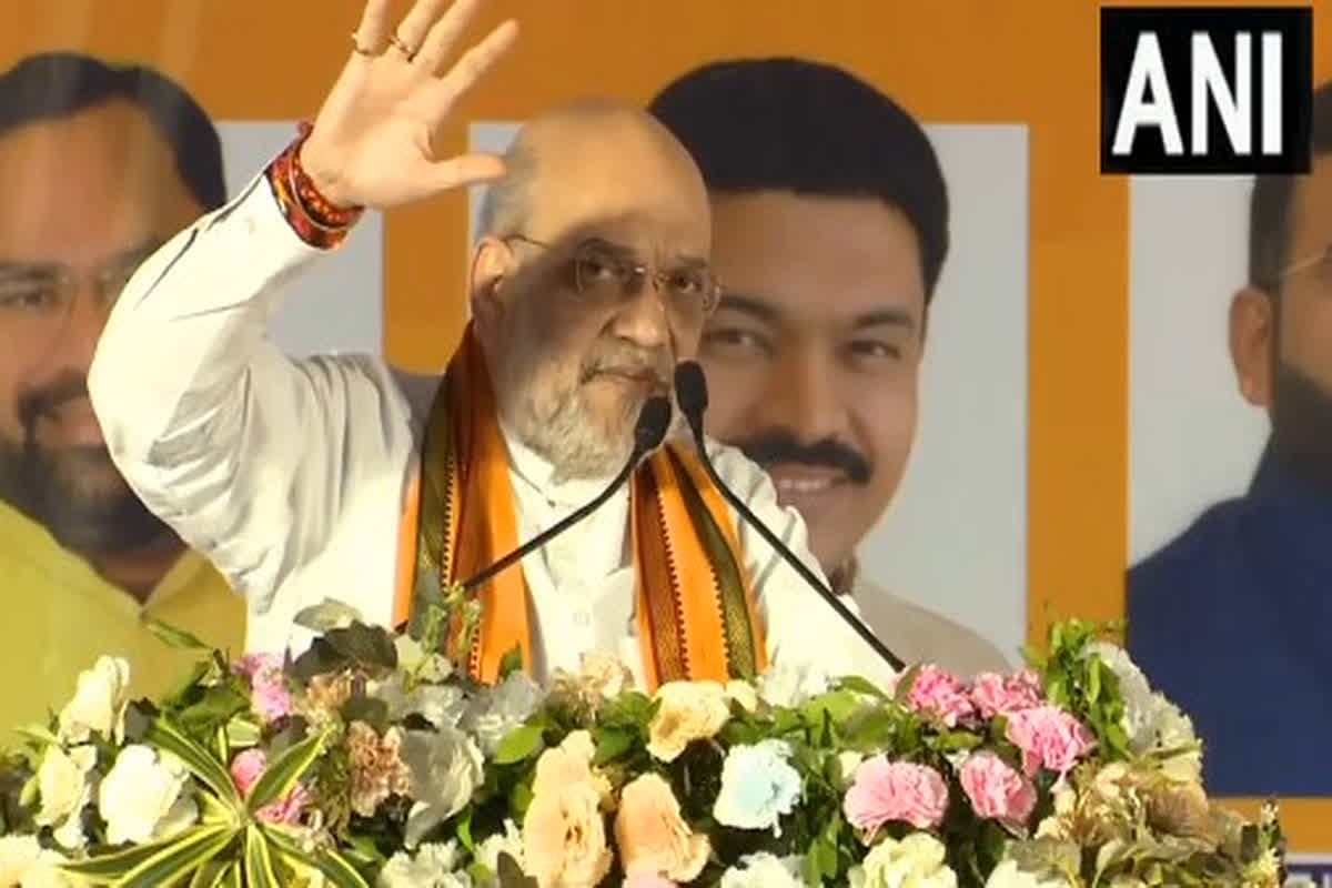 Today News and LIVE Update 15 November: ‘पीएम मोदी ने देश को आंतकवाद और नक्सलवाद से मुक्त करने का काम किया है’- केंद्रीय गृह मंत्री अमित शाह