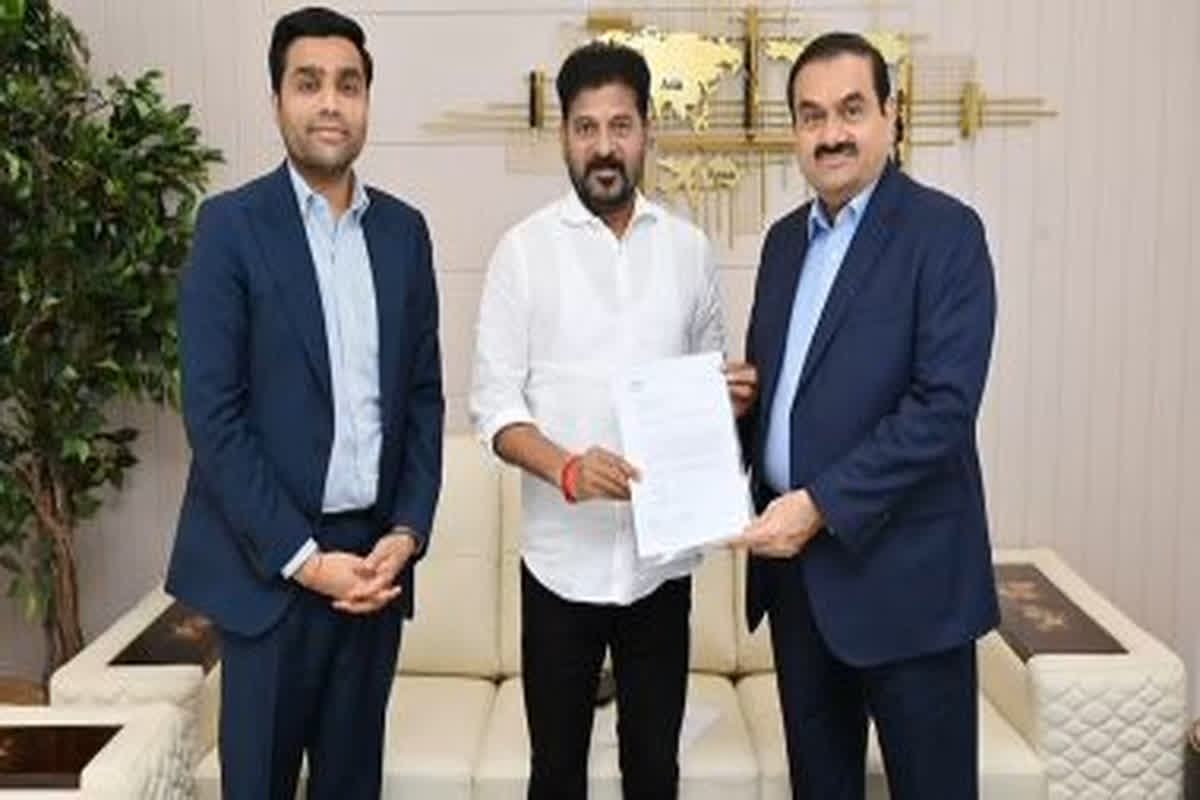 Telangana Government News : अडानी ग्रुप से 100 करोड़ का फंड नहीं लेगी तेलंगाना सरकार, सीएम रेवंत रेड्डी ने इस वजह से लिया फैसला