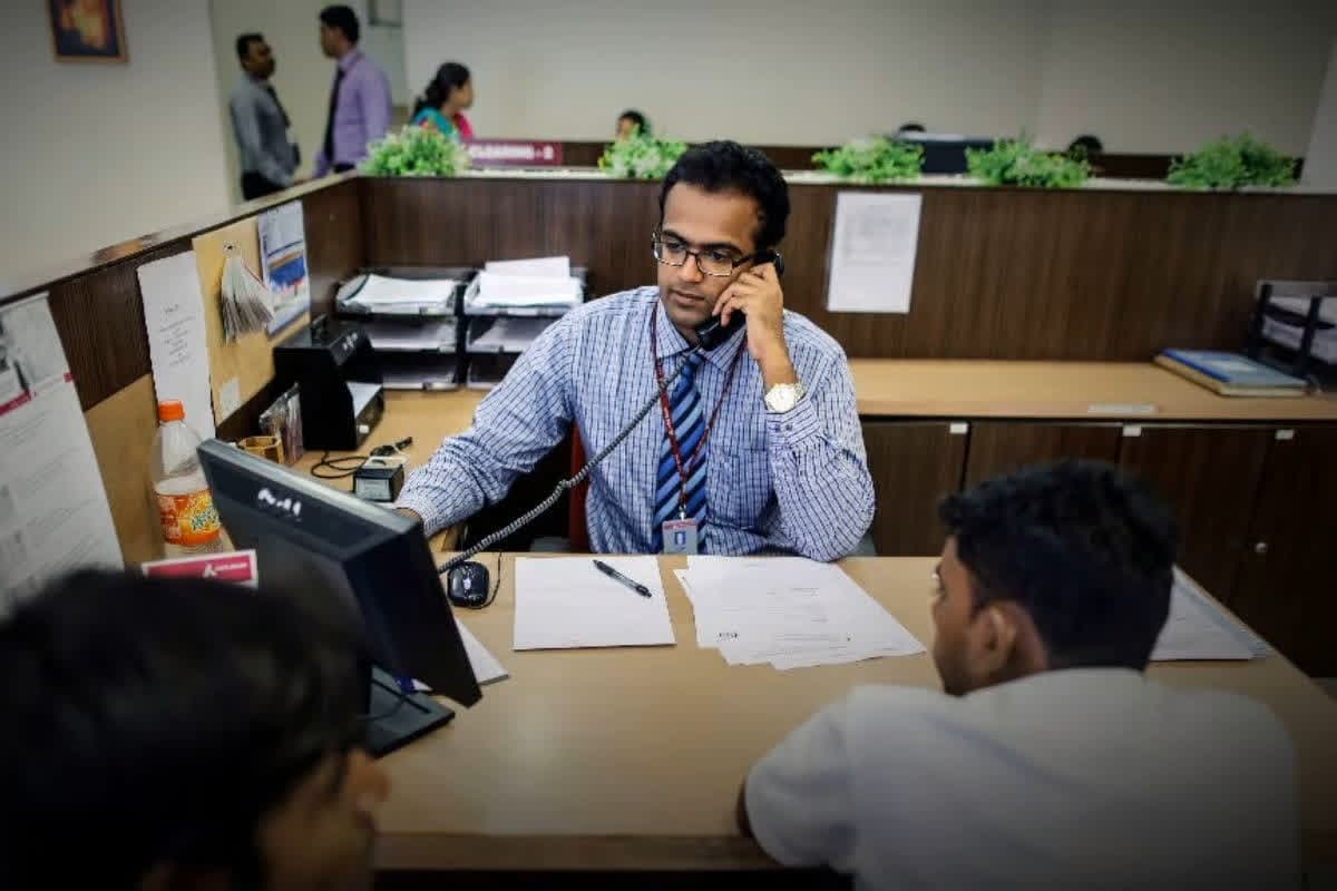 Job For Retired Employees: रिटायर्ड कर्मचारियों के लिए नौकरी का अवसर, यहां होने जा रही है बंपर भर्ती, जानिए कैसे कर सकते हैं आवेदन
