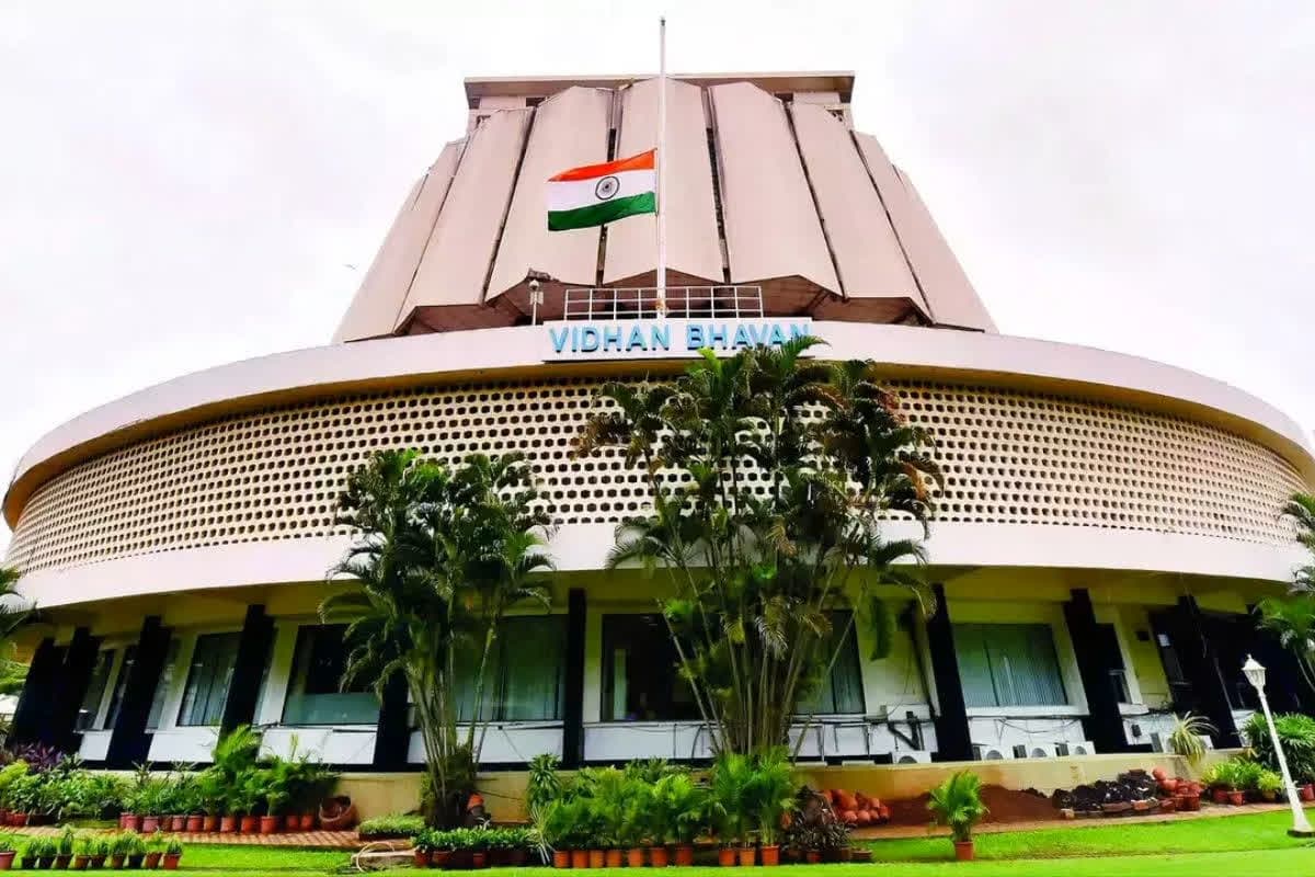Maharashtra assembly election final results: महाराष्ट्र की राजनीति से निर्दलीय नेताओं का सूपड़ा साफ.. पिछली बाद जीतकर आये थे 13 उम्मीदवार.. जानें इस बार कितने
