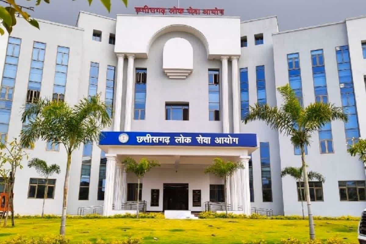 CGPSC Recruitment Latest News: बेरोजगार युवाओं के लिए खुशखबरी… PSC में रेगुलर वैकेंसी निकालेगी सरकार, कई नए पदों पर होगी भर्ती