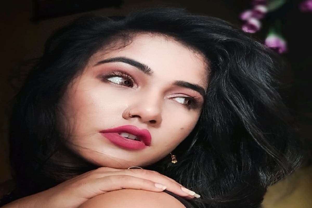 Trisha kar Madhu Sexy Video: फिर वायरल हुआ त्रिशा कर मधु का नया वीडियो, कई बार देखने के बाद भी नहीं भर रहा लोगों का मन, अब मचा बवाल