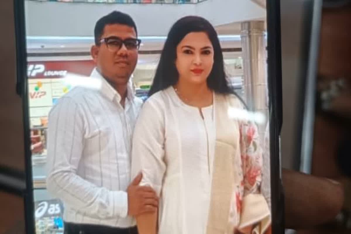Bhopal Crime News: ASI ने पत्नी और साली के साथ किया ऐसा काम, घर के बाहर तक आ रही थी चीखने की आवाज, 6 मिनट में ही कर दिया पूरा खेल खत्म