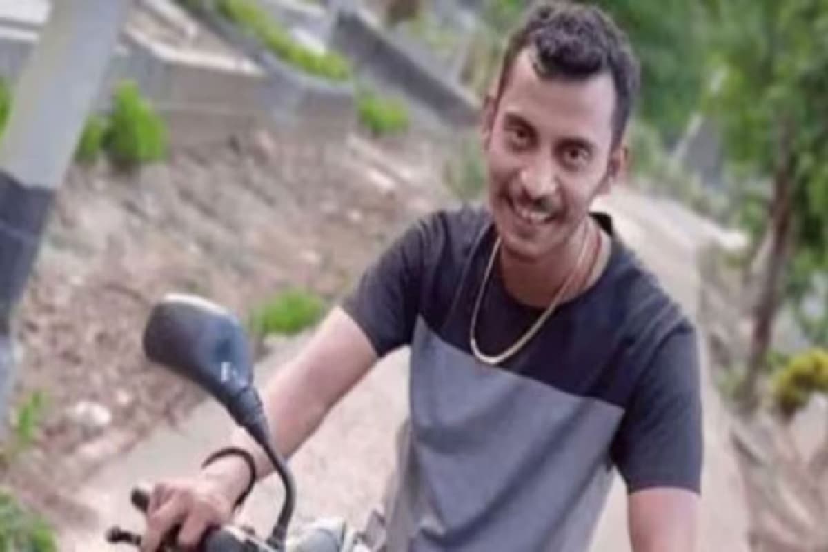 RG Kar Doctor Rape-Murder Case: ‘मैंने कोई जुर्म नहीं किया मुझे फंसाया गया है’, आरोपी संजय रॉय ने कोर्ट में किया खुद का बचाव