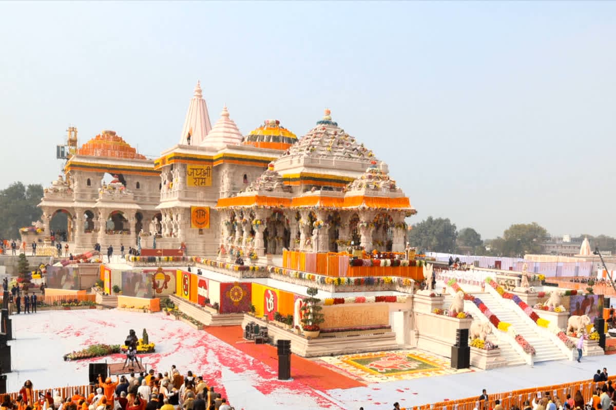 Ram Mandir VIP Access for Foreigners: राम मंदिर ट्रस्ट का बड़ा फैसला, मंदिर आने वाले इन श्रद्धालुओं को मिलेगा VIP प्रवेश, बस करना होगा ये काम
