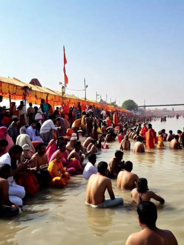 kumbh mela 2025: घर बैठे ऐसे प्राप्त कर सकते हैं महाकुंभ स्नान का पुण्य, करें केवल ये आसान उपाय