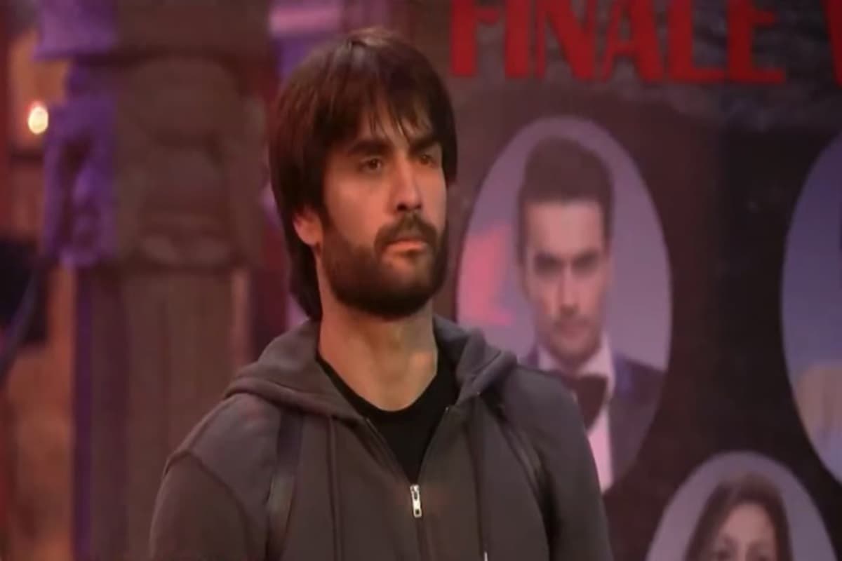 Bigg Boss 18 Ticket To Finale Winner: ‘टिकट टू फिनाले’ जीतने के बाद भी फाइनलिस्ट नहीं बन सके विवियन, ‘बिग बॉस’ के इतिहास में पहली बार टूटा ये रिकॉर्ड