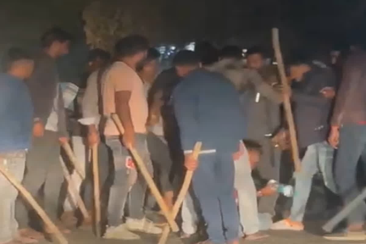 Liquor Mafia Vidisha : शहर में शराब ठेकेदार के आतंक पर चली पुलिस की लाठी, गुंडागर्दी करने वाले 10 आरोपी गिरफ्तार