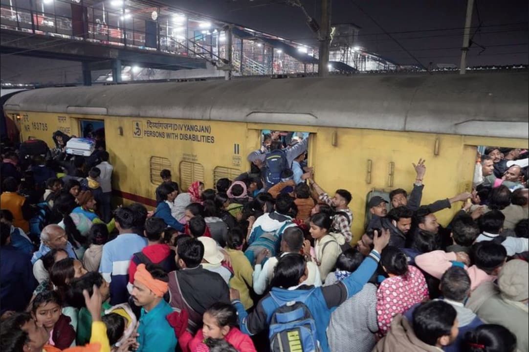 New Delhi Railway Station Stampede Update: नई दिल्ली रेलवे स्टेशन हादसे में मरने वालों के परिजनों को मिलेगा मुआवजा, इस राज्य की सरकार ने किया ऐलान