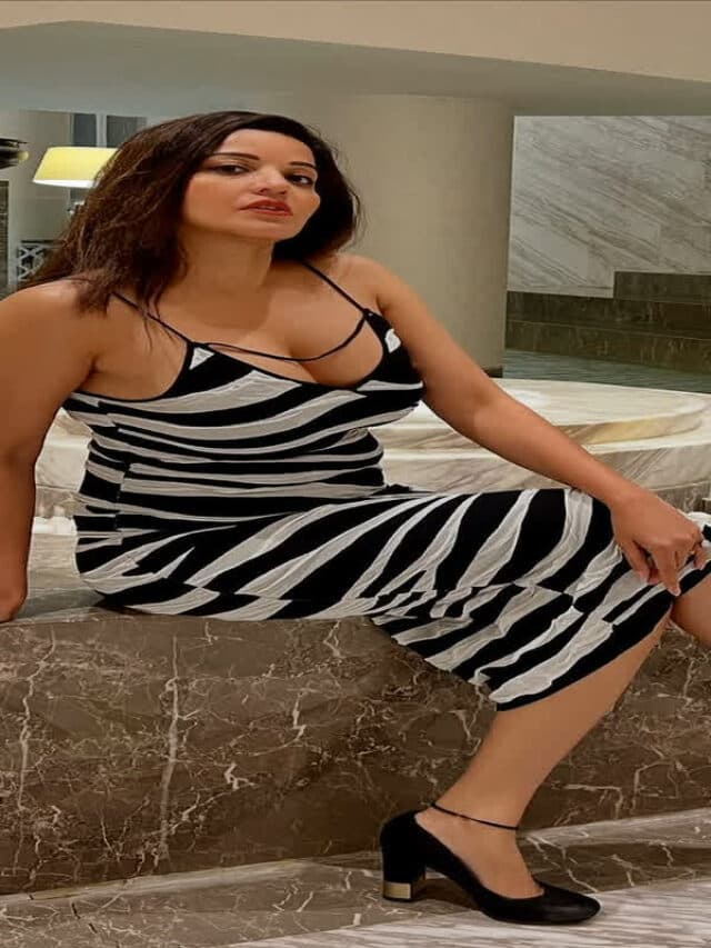 Monalisa Hot Pics: Monalisa ने इंस्टाग्राम पर शेयर की बोल्ड तस्वीरें, देखकर फैंस भी हुए हैरान