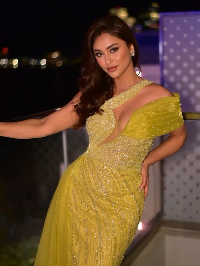 Krystle D’souza Hot Pics: येलो कलर के गाउन में क्रिस्टल डिसूजा ने फ्लॉन्ट किया कर्वी फिगर, देखें बोल्ड तस्वीरें