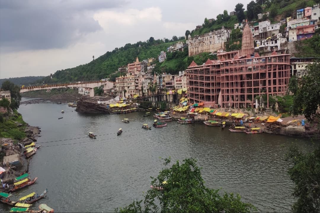 Omkareshwar Mandir Darshan New Guidelines: ओंकारेश्वर ज्योतिर्लिंग की व्यवस्था में बदलाव.. अब विशेष दर्शन के लिए करना होगा ये काम, जानें नई गाइडलाइन