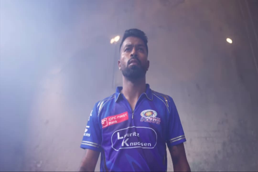 Mumbai Indians New Jersey in IPL 2025: IPL 2025 में नए लुक में नजर आएंगे मुंबई इंडियंस के प्लेयर्स.. लॉन्च हुई नई जर्सी, हार्दिक पांड्या ने पूरी पलटन को दिया ये संदेश